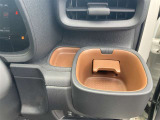 車線変更時の死角をサポート!接近しているクルマの存在を教えてくれるブラインドスポットモニター!