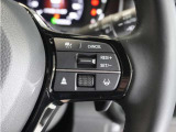 ◆アダプティブクルーズコントロール◆予め設定した車速内でクルマが自動的に加減速。前走車との適切な車間距離を維持しながら追従走行します。【LKAS】車線維持支援システムでステアリング操作を支援。