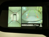 全方位モニターがついています! 車の周囲を360&deg;安全確認できるので、普段の駐車はもちろんの事、縦列駐車や幅寄せの際にも活躍してくれますよ。