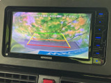 バックモニターで、狭い場所での駐車や後退時も安心。ガイドライン表示で、距離感が掴みやすく、安全な運転をサポートします。