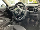 このお車はMINI NET浦和美園に展示中です!総在庫1000台を当店でご案内可能です!ご来場、お問い合わせをスタッフ一同お待ちしております。