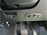 ETC車載器です。高速道路を利用する際の支払いがキャッシュレスなのでとても便利なアイテムです!