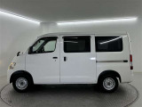 お支払い方法はご相談下さい。分割払い、残価設定型の分割払いも可能です。ご希望のお車があってもご予算がという方もお気軽にどうぞ。車に関する事柄は当店にすべてお任せ下さい。