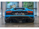 Exterior Carbon with Style Package