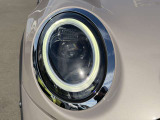さらにMINI自動車保険にご加入頂きますとアップグレードし、エマージェンシーサービスプレミアムサービスをご利用いただけます。