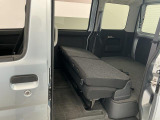 安全安心な走行のために、納車前には小さなクルマを知り尽くしたエキスパートが基本性能に関わる機能や状態を徹底的に点検しています。