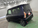 痛みの出やすい運転席シートの角、フロアマット、座面、ともに良好です