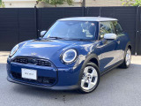 お車詳細や展示状況はフリーダイヤル(0078-6002-317961)または、MINI NEXT城東鶴見06-6933-3298迄お問合せ下さい。