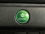 ★ECONスイッチ★ エコドライブを加速しよう!スイッチをONにすると、運転の仕方によるロスを抑え込み燃費をよくするようクルマが頑張ります(*^ー^*)燃費向上にチャレンジ♪