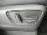 【ご連絡下さい】ディーラーならではの全国対応トヨタ中古車保証で購入後も安心♪質問メール・電話大歓迎です。まずはお気軽にご連絡ください。