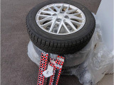 ダイハツ認定中古車は、購入に必要な諸費用を含めた安心の支払総額表示です。