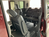 誰もが安心して選べる、安心が続く中古車でお客様のカーライフを応援します!是非店頭に足をお運びください♪