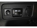 AC100V1500Wアクセサリーコンセント装備!アクセサリーDC12Vソケット装備!