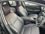 運転席は広くゆったり作られているので運転される方もリラックスして運転できます!