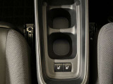 ディスプレイオーディオ搭載車!Bluetooth機能も搭載してますし、フルセグでテレビも見れます(ナビ機能のご利用は別途お手続きが必要になる場合があります)