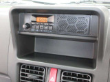 AM・FMラジオ付きです。