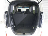 ◆フル乗車でもしっかり荷物を収納出来るラゲッジスペースです。普段の買い物でしたらしっかり積める十分な荷室スペースが確保されています。