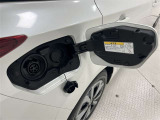 ボディ右側に普通充電インレットがあります!