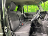 運転席シート廻りは使用感も少なく、良好な状態となっています。丁寧に使われていたことがよくわかりますね。