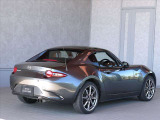 神戸マツダ神戸西インター店は、通常ディーラー+&alpha;の次世代型店舗としてROADSTER EXPERIENCE SPACEの冠を掲げ、「いつでも・誰でも・気軽に会いに行ける」ロードスターUカー専門店。