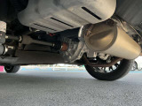 アダプティブタイプのオートクルーズです。車線中央付近を走行するようにステアリングを制御し、運転者のハンドル操作を支援します。