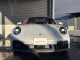 ポルシェセンター柏の葉のお車をご覧いただきありがとうございます!当店はポルシェ認定中古車品質基準をクリアした車両のみを展示しております!