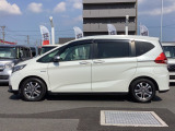 当店の展示車は、プロの業者にボディーの磨きやルームクリーニングをしておりますので、とてもきれいな状態です。ぜひ、ご来店いただきましてお確かめ下さい。