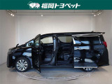 両側パワースライドドア付きだから、狭い駐車スペースなどでの 乗り降りラクラク!小さなお子さまのいるご家庭には嬉しい装備。