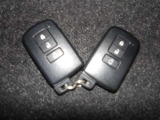 トヨタ認定中古車保証付!(1年間、距離無制限 HV車はHV保証付) 別途延長保証もご用意しております♪ ぜひ現車を確認にご来店ください