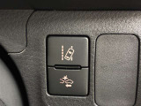 【レーンディパーチャーアラート】ドライバーがウィンカー操作を行わずに車線を逸脱する可能性がある場合、ブザーやディスプレイ表示による警告でお知らせします!