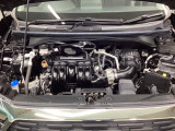 【エンジンルーム】Hondaならではの走り、i-VTECエンジン!街中や坂道での加速や高速道路での力強さが特徴です♪