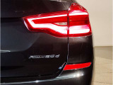 BMWのオートライトは積極的にライトをつけることにより、自車の存在を周囲に向けアピールいたします。それは安全性への配慮でもあります。