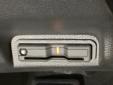 【ETC車載器】もはや必須アイテムのETCを搭載!高速道路のご利用時にとても便利!わずらわしい料金所での現金支払いが不要となりスムーズに通過できます♪