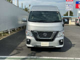 当店では、お客様に現車確認をお願いしております!内外装の状態や装備について担当スタッフとチェックお願いします☆