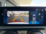 リアビューカメラが車両後方の確認をサポート。駐車時など、後ろの状況を把握したい場面に役立ちます。