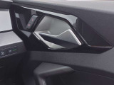 Audiの洗練されたデザインは、シンプルでありながらエレガントで時代をこえた美しさがあります。また、高性能なエンジンと優れたハンドリングにより、走行性能が非常に高いブランドとなっております。