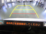 8インチディスプレイオーデイオ(AM/FMチューナー・Biuetooth・USB入力)が付いています。