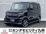 N-BOX カスタムLタイプは、シートヒーターや、パワースライドドア、純正アルミホイール等、質感を高める装備に加え、ホンダセンシングを搭載したグレードです。