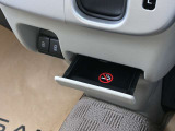 弊社で試乗車として使っていました。事故・修復暦はありませんし、内外装ともきれいな車両ですので安心してご検討頂ける1台です☆