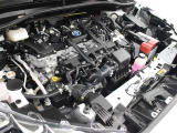 2ZR-FXE型 1.8L 直4 DOHCエンジンと1NM型 交流同期電動機のハイブリッドシステム搭載、FF駆動です。