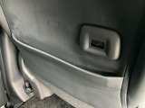 後席専用USB電源ソケットを装備!!後ろに乗っても退屈させません♪