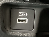 充電用USBジャックを装備!