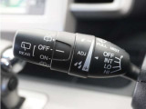 ◆ウォッシャー付間欠リアワイパー(リバース連動)◆バック時に、フロントワイパーに連動して作動!