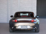 神戸マツダ神戸西インター店は、通常ディーラー+&alpha;の次世代型店舗としてROADSTER EXPERIENCE SPACEの冠を掲げ、「いつでも・誰でも・気軽に会いに行ける」ロードスターUカー専門店。