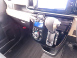 愛知ダイハツではお車をご購入頂いた後が本当のお付き合いのスタートだと思っています。 ですので定期点検や車検もお得なパックをご用意してお客様に頼りにされるダイハツディーラーを目指しています☆
