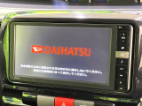 【純正ナビ】人気の純正ナビを装備しております。ナビの使いやすさはもちろん、オーディオ機能も充実!キャンプや旅行はもちろん、通勤や買い物など普段のドライブも楽しくなるはず♪