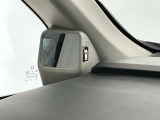 停車時や発進時、対向車とのすれ違いや路肩に寄せる時など、車両左側前方を確認するときに役立ちます♪