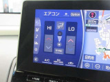 左右独立温度コントロールフルオートエアコンです。運転席、助手席それぞれで独立して温度設定ができます。冷え性の方が乗っても安心ですね♪