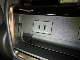 非常時やキャンプなどに役立つAC100Vコンセント付きです。
