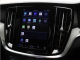 Google搭載のボルボなら、車内にいながら多彩なデジタルライフをお楽しみいただけます。Google Playから必要なアプリをダウンロードして、有意義な移動時間を楽しみましょう。